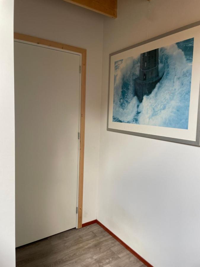 Aan De Dijk Hotel Dordrecht Bagian luar foto